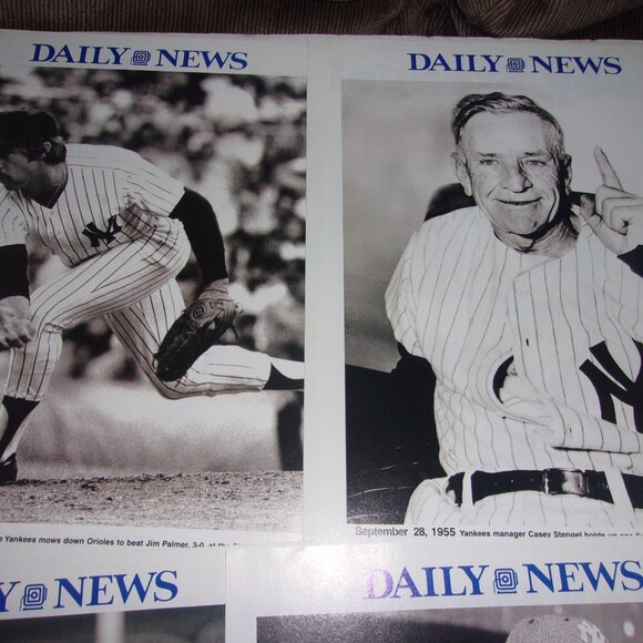 DAILY NEW NY YANKEES COLLECTIBLE PICTURES & COLLECTIBLE SPORTS MAGAZINES - Picture 3 of 16